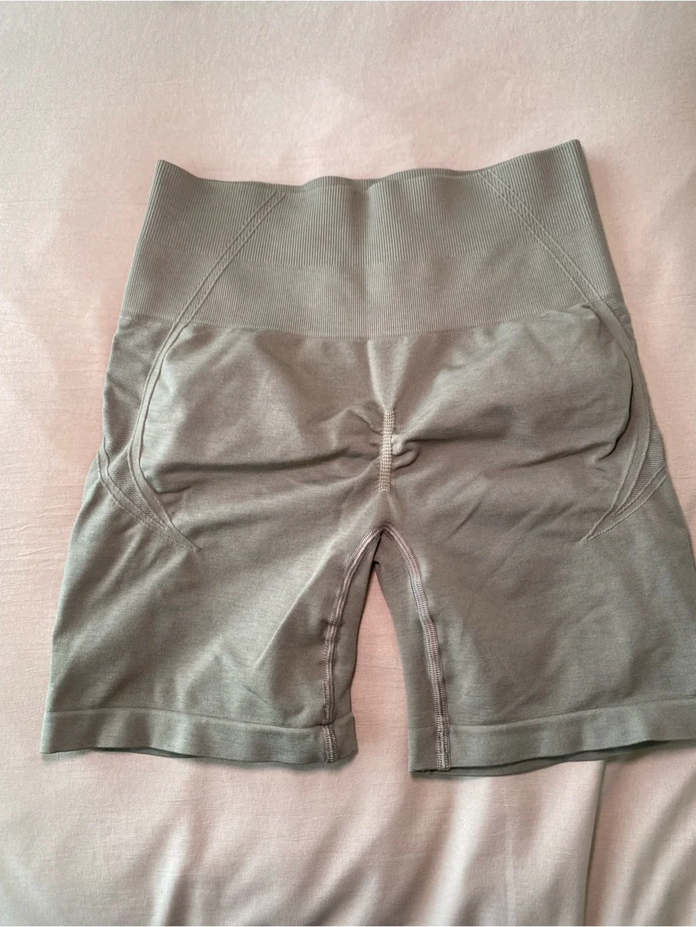 Oner Active - Sports Bra & High Waisted Biker Shorts - SIZE SMALL